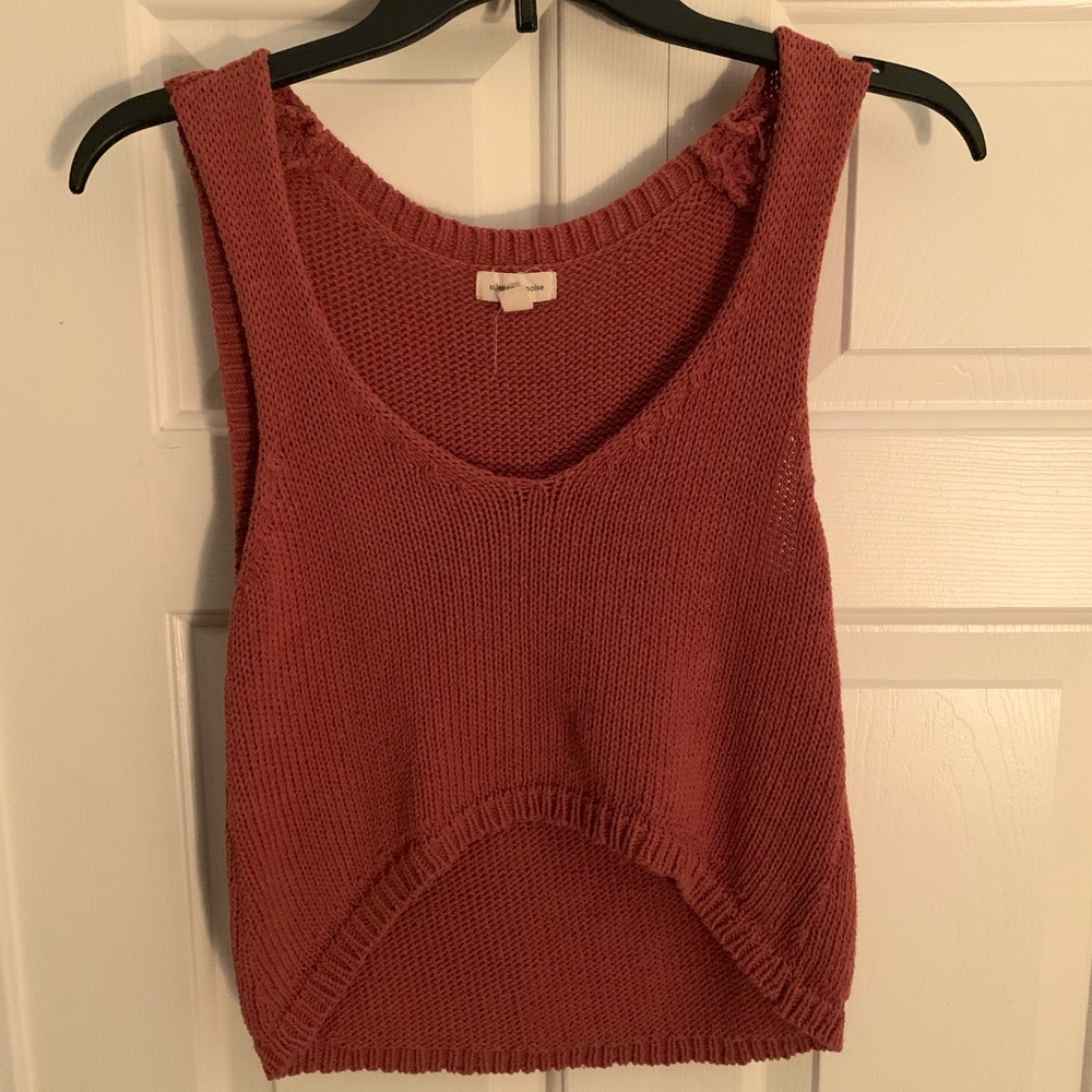 Cropped sweater tank